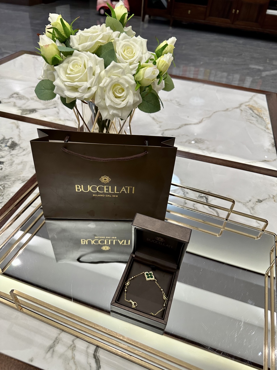 BUCCELLATI jewelry model 07